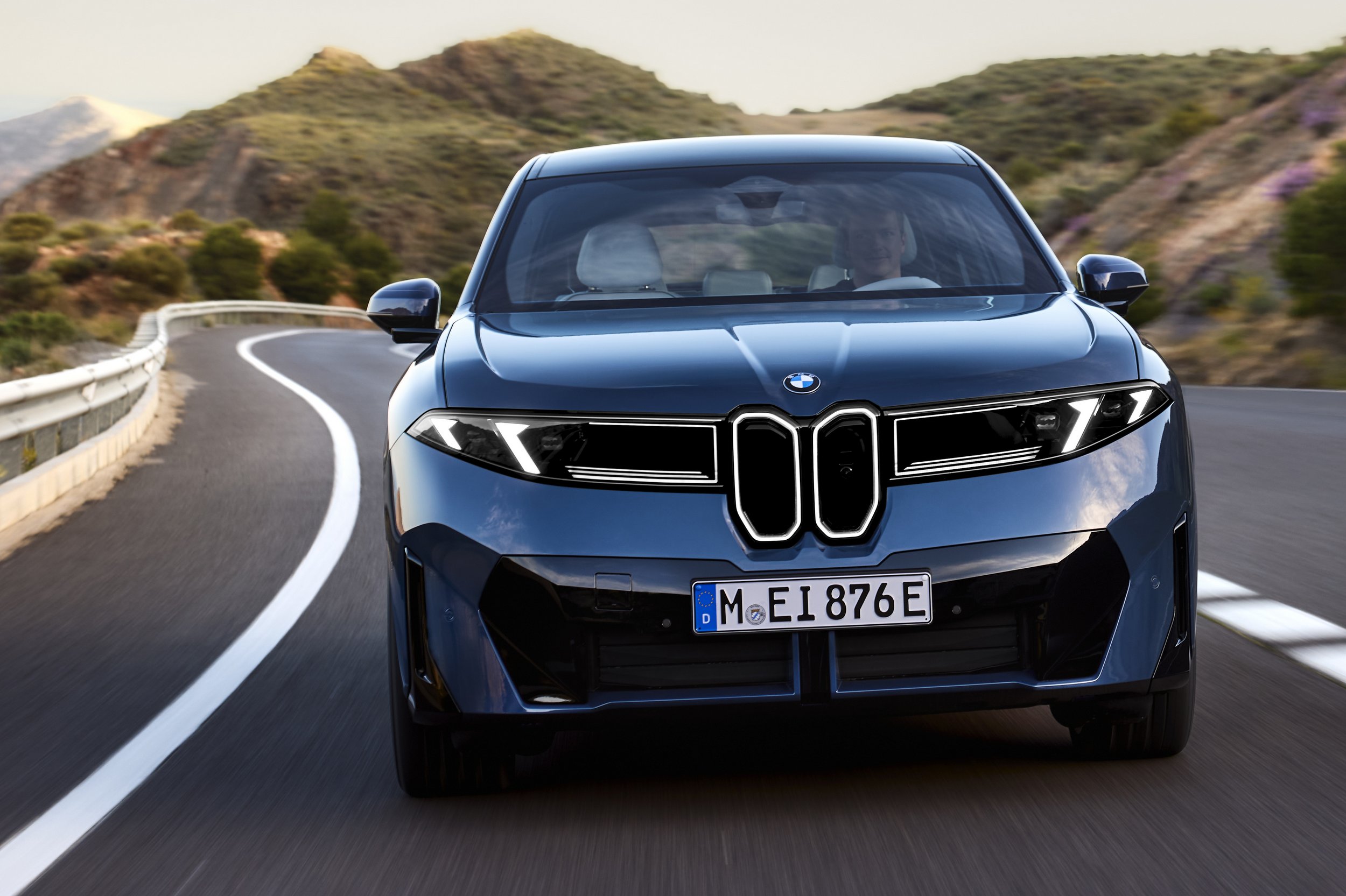 p90615635-highres | Vezess