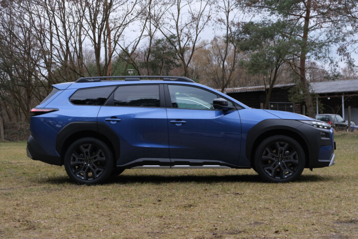 Kapitális családi autó jön Magyarországra 22