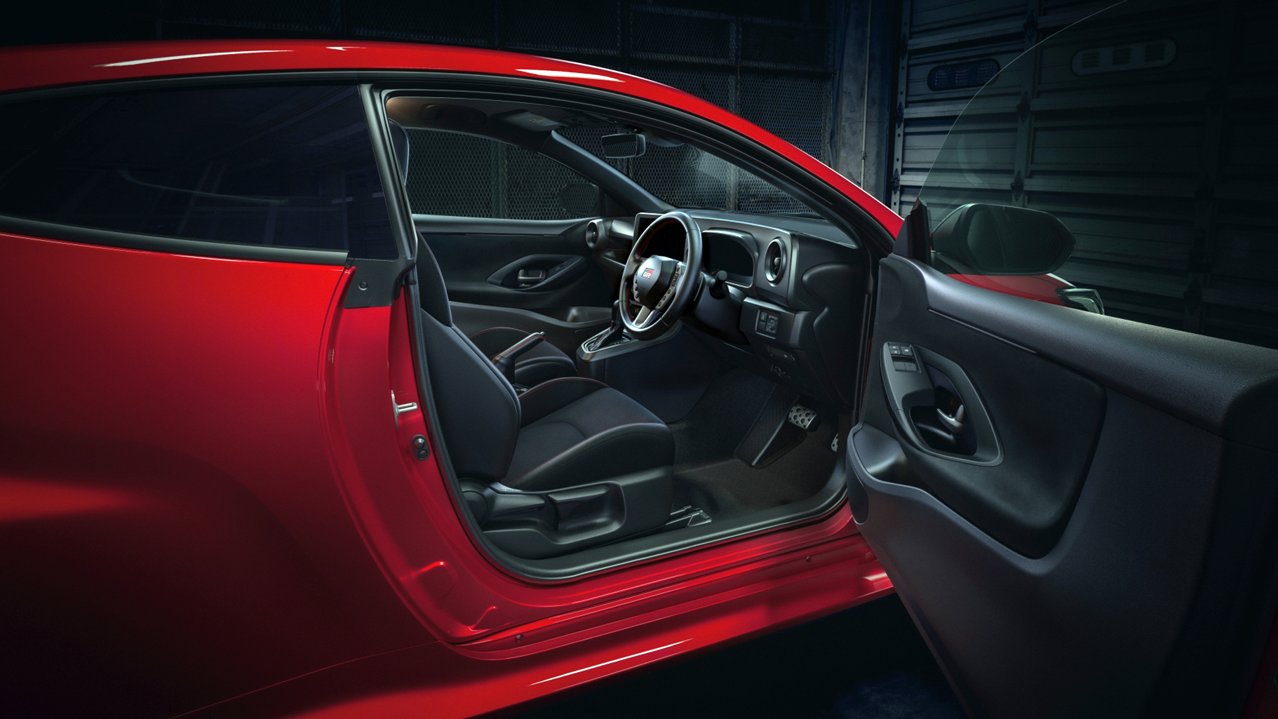 uj-gr-yaris_5 | Vezess