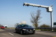 A rendőrök is csak néztek, mennyivel tépett egy motoros Orosháza felé 2