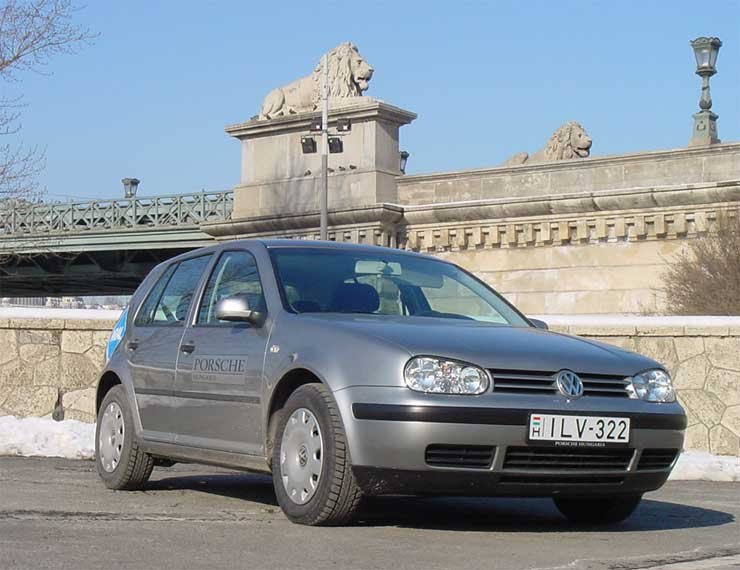 Ennyit drágultak az autók 25 év alatt 17