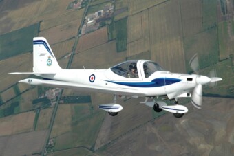 Altesti humor miatt vizságálják a pilótákat