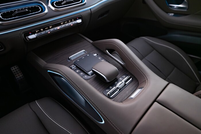 Felhőből lesz kényelmesebb a Mercedes csúcsmodellje 16