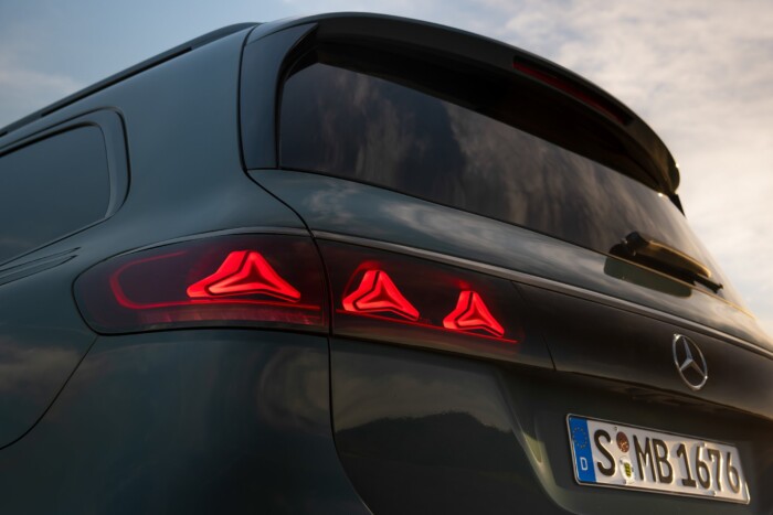 Felhőből lesz kényelmesebb a Mercedes csúcsmodellje 11