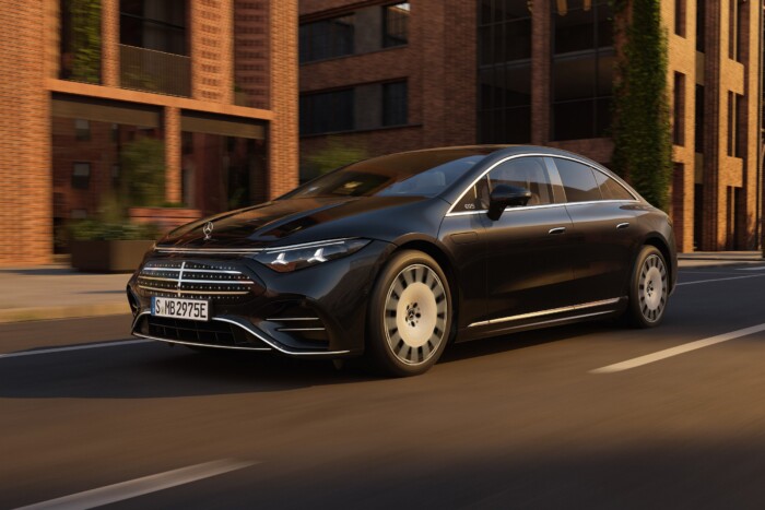 Ez a villanyautózás csúcsa a Mercedesnél 9