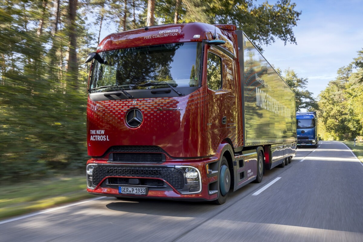 Új üzemet létesít régiónkban a Mercedes-Benz
