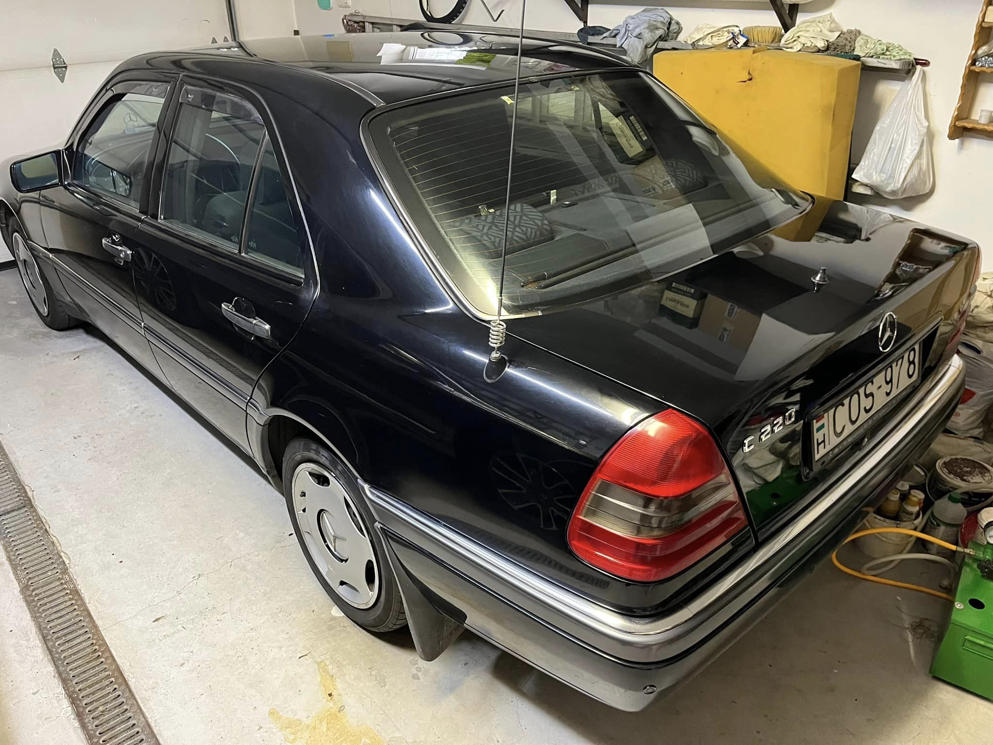 Magyar Péter megkaphatja ezt a páncélozott BMW-t 12 Magyar Péter megkaphatja ezt a páncélozott BMW-t 12