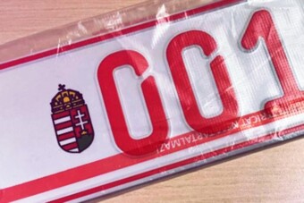 Akinek ilyen rendszáma van, mostantól kedvezményt kap Magyarországon