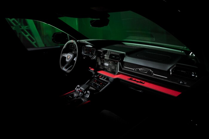 Papagájként pompázik ez a Lamborghini 8