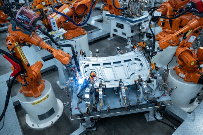 További dolgozókat bocsáthat el az Audi 7