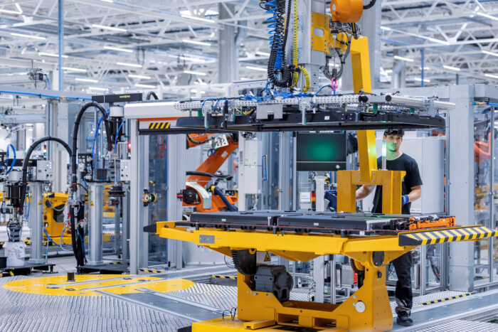 Magyar útra magyar Merci 8