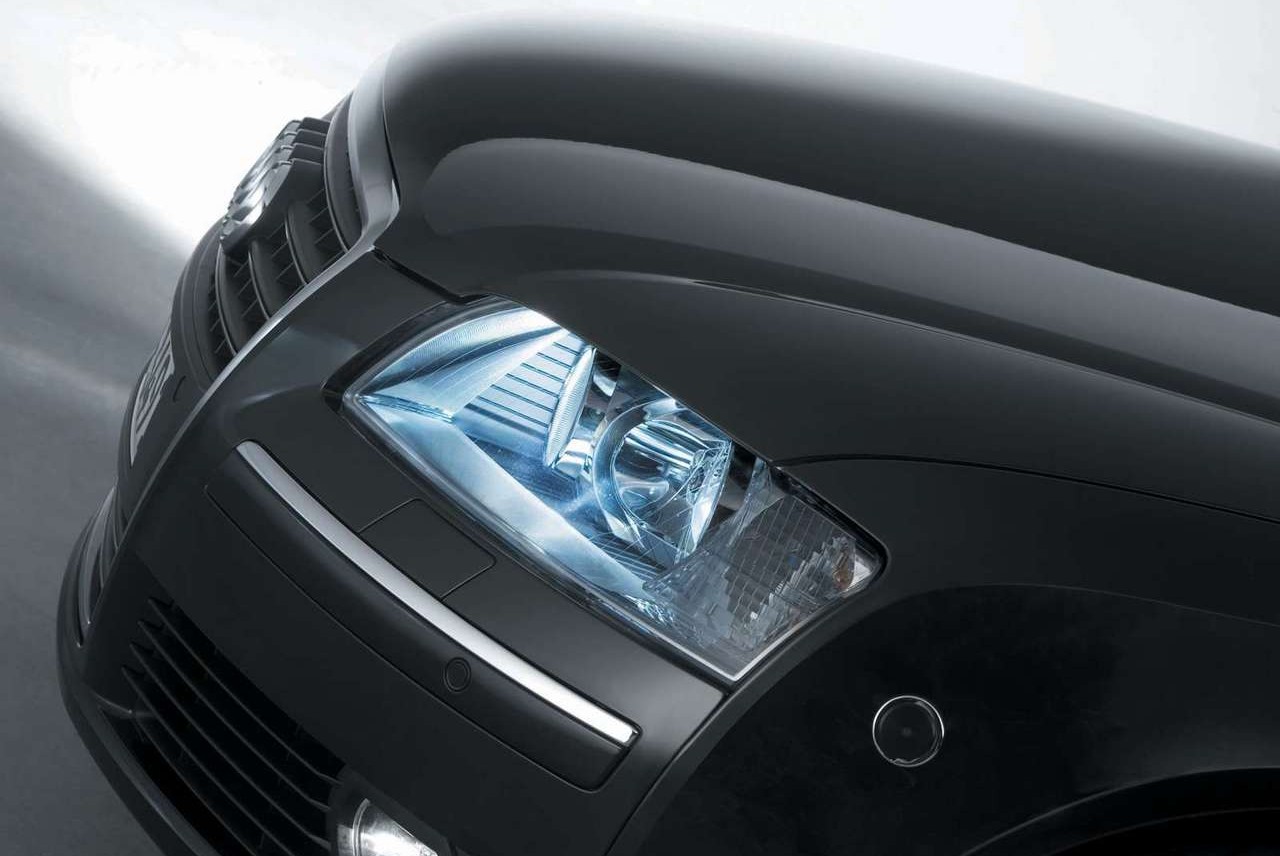 Magyar Péter megkaphatja ezt a páncélozott BMW-t 18 Magyar Péter megkaphatja ezt a páncélozott BMW-t 18