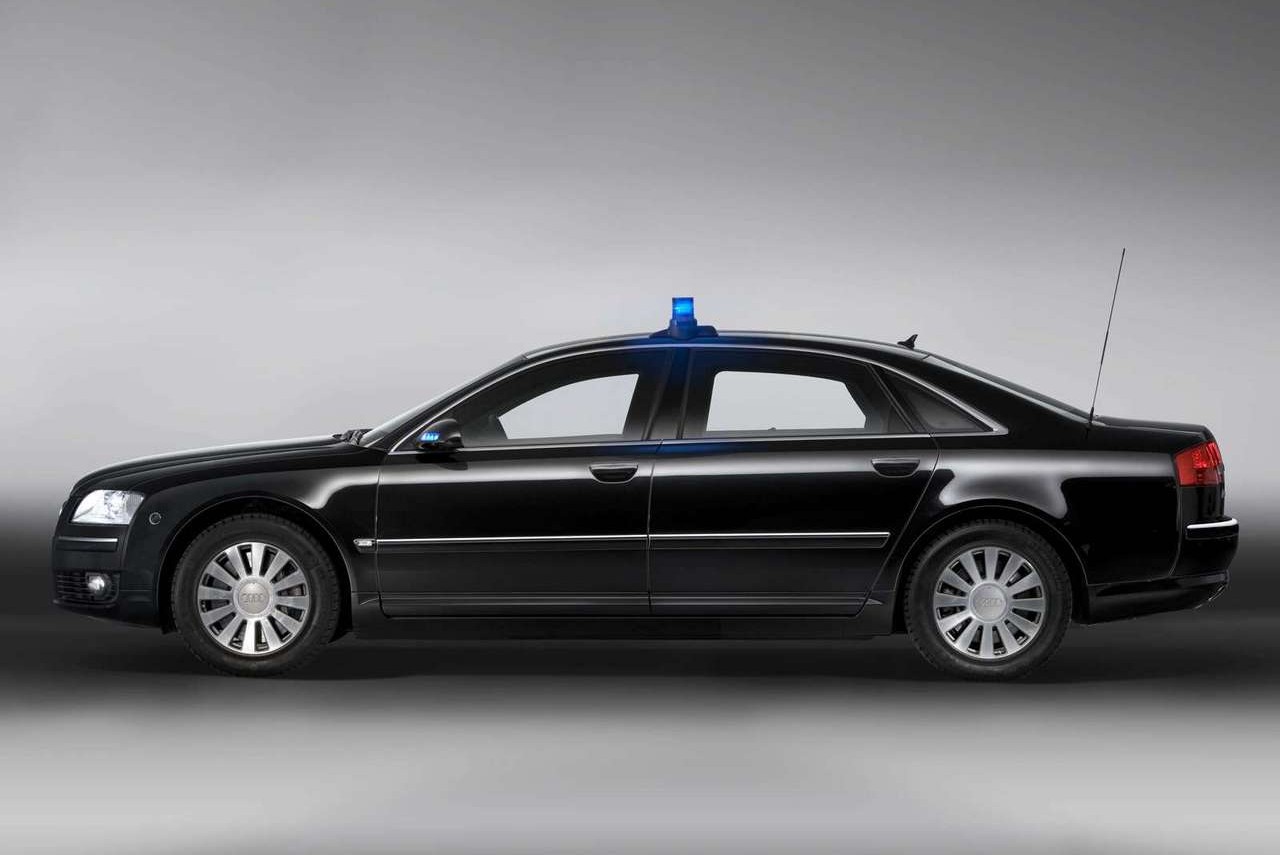 Magyar Péter megkaphatja ezt a páncélozott BMW-t 16 Magyar Péter megkaphatja ezt a páncélozott BMW-t 16