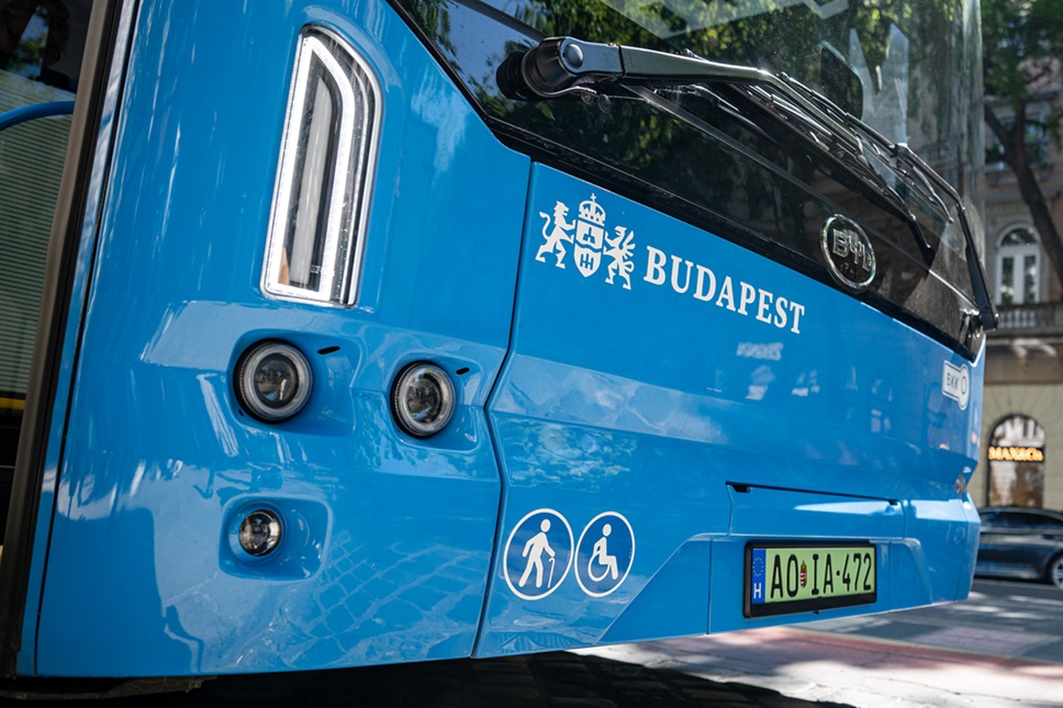 Mától gyorsabb a buszközlekedés Budán