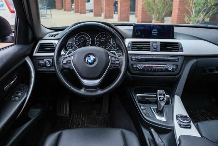Ezekre a hibákra készülj, ha ilyen használt 3-as BMW-t veszel 15