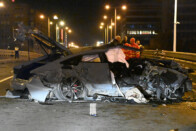 Így történt a baleset, ahol lezuhant egy autó a felüljáróról, 6