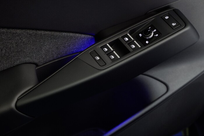 Új névvel,  sok újdonsággal itt a VW villanyautója 6