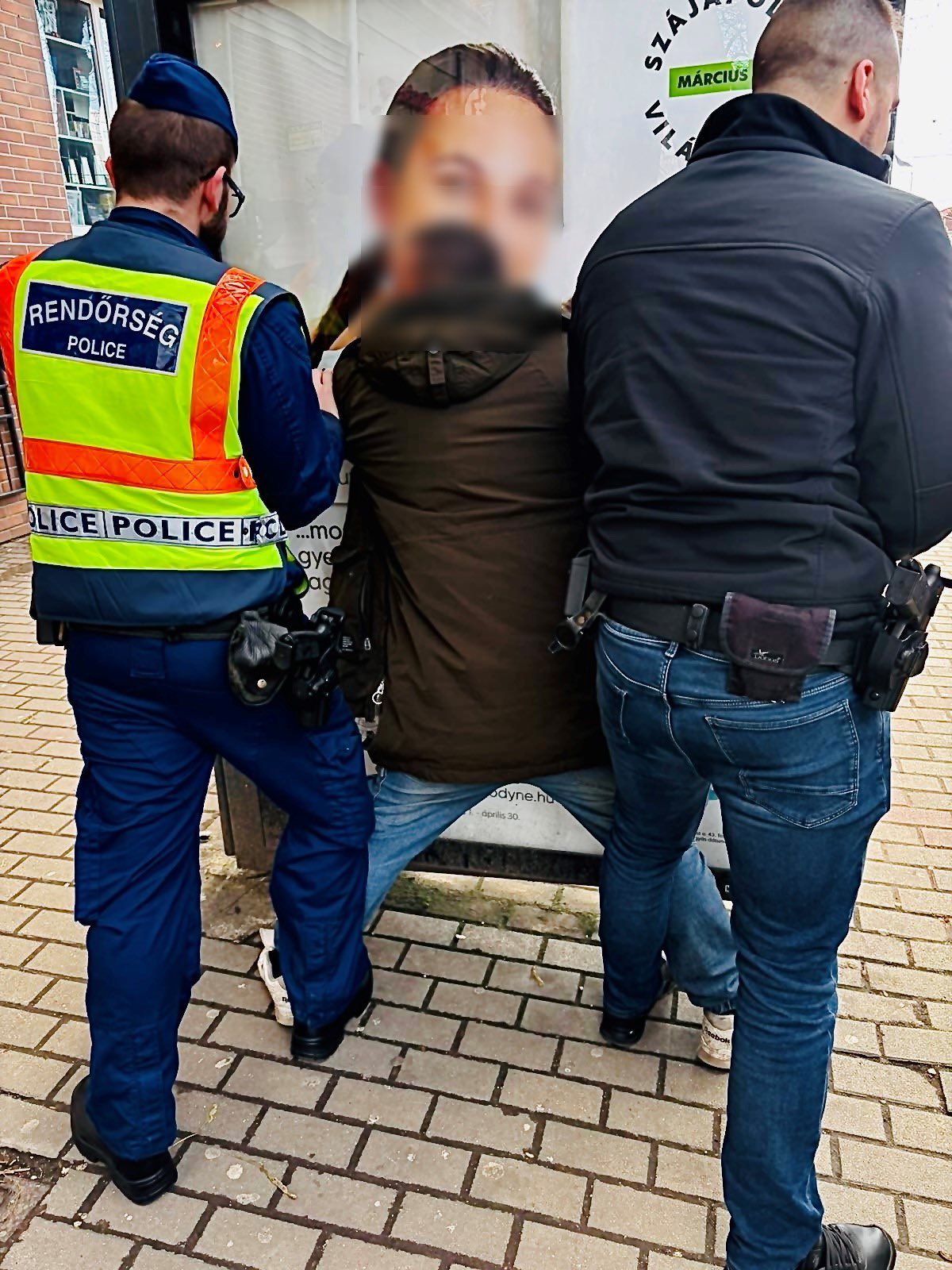 debrecen_utas_03 | Vezess