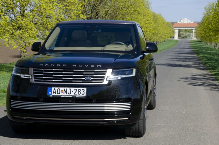 Ilyen egy méltóságteljes, 615 lóerős hegyomlás 15