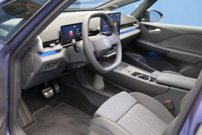 Új névvel,  sok újdonsággal itt a VW villanyautója 9