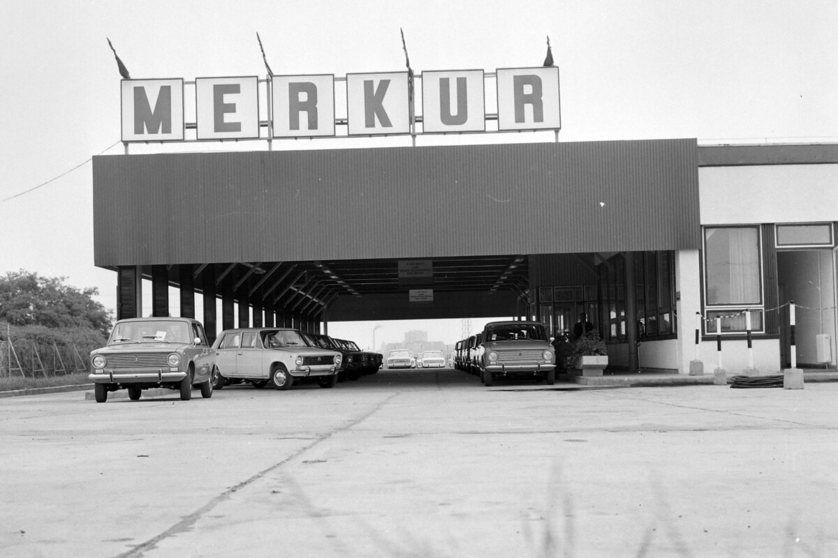 Ezzel a Ladával kezdtünk autózni mi magyarok