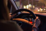 Jogosítvány nélkül tarolt, a sérülteket hátrahagyta Kecelen 1