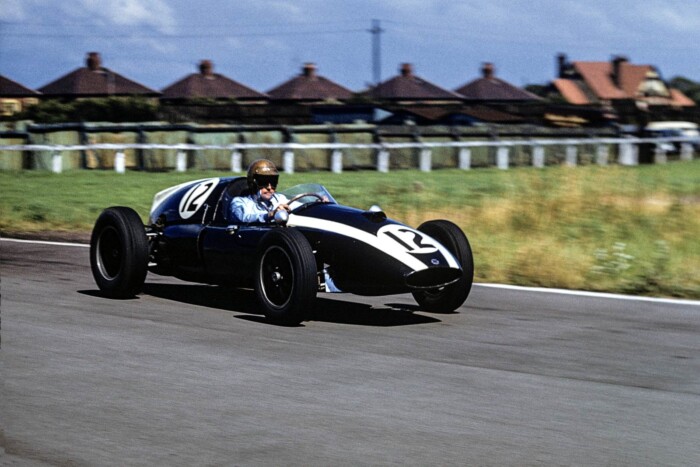 100 éves lenne az F1-es, aki saját autóval lett világbajnok 7