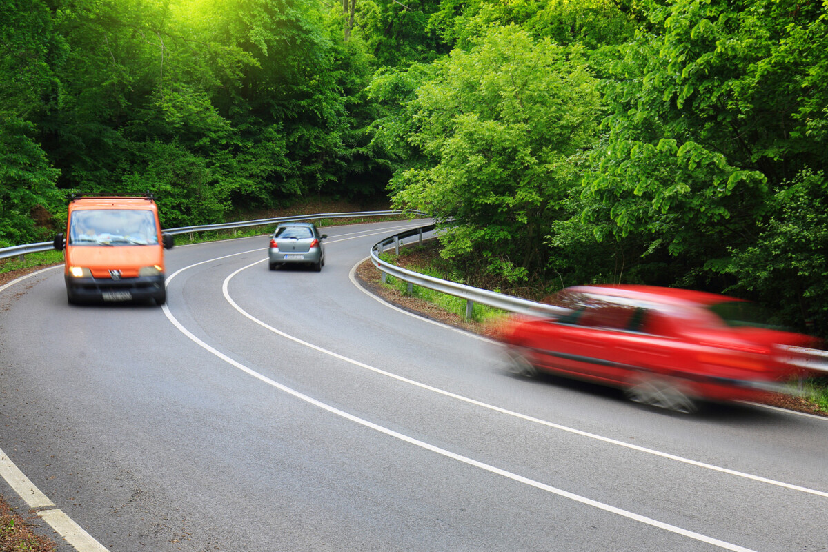 Ezekre érdemes figyelni autóként a hosszú hétvégén