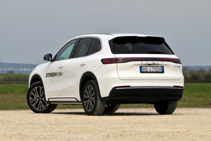 Hogy lehet ennyiért árulni egy ilyen autót? 24