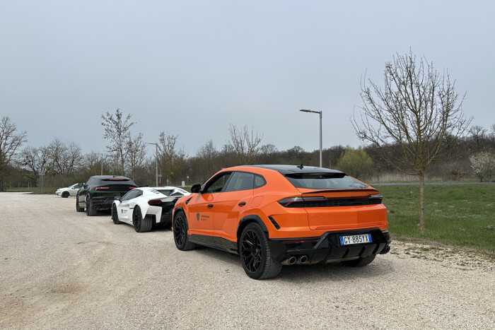 Aranyélet 800 lóerő felett, vezettük az összes Lamborghinit 6