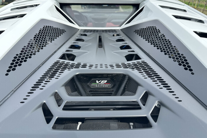 Aranyélet 800 lóerő felett, vezettük az összes Lamborghinit 11