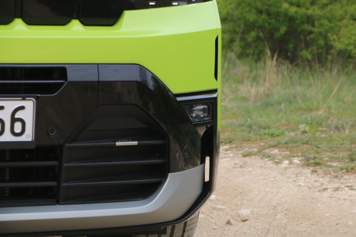 Végre egy élénk családi autó, amivel neki lehet vágni a vidéknek 19