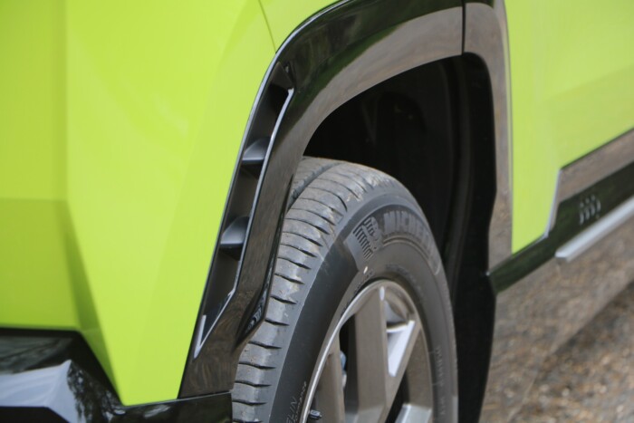 Végre egy élénk családi autó, amivel neki lehet vágni a vidéknek 16