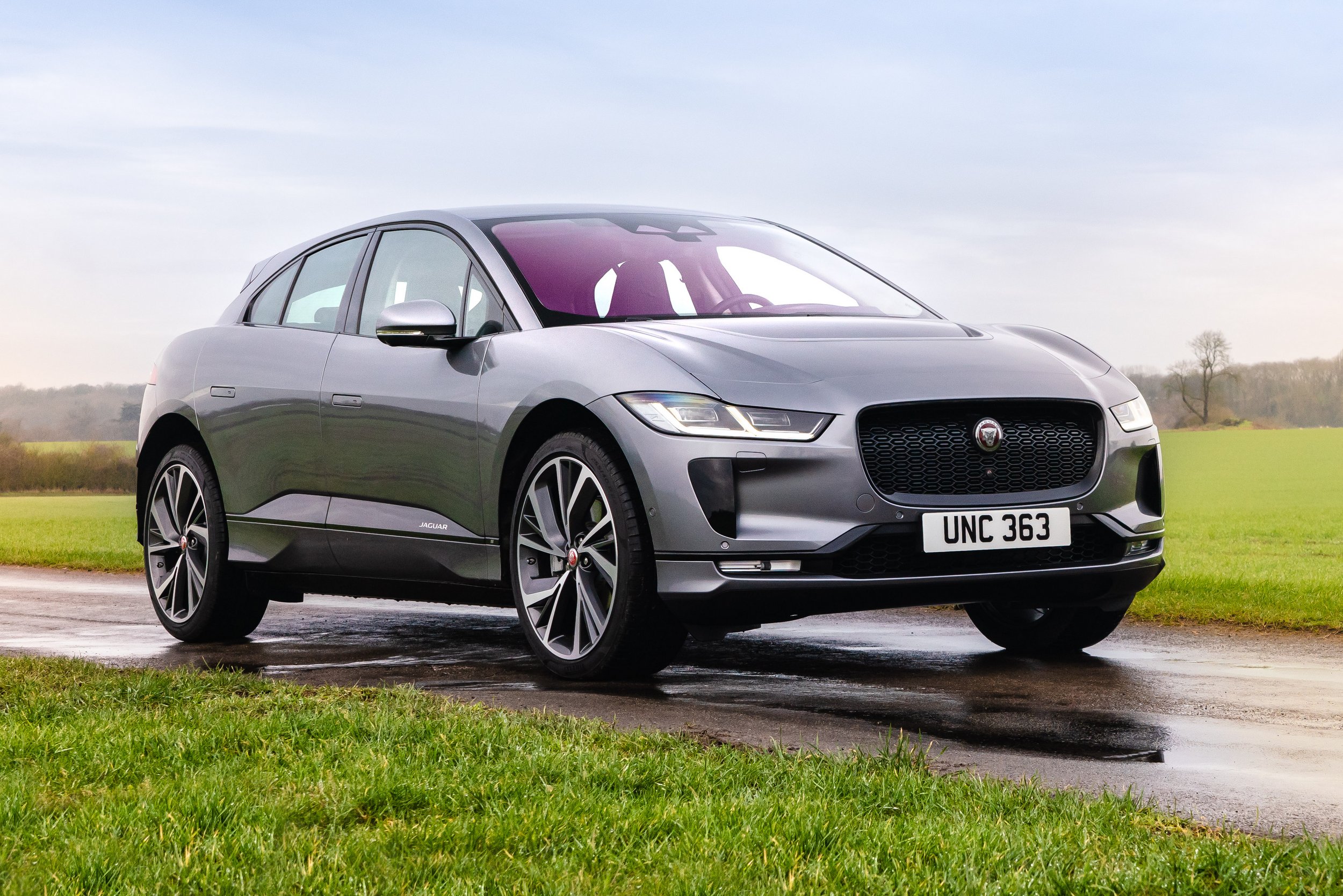 jag_i-pace_21my_eiger_grey_160321_0565a | Vezess