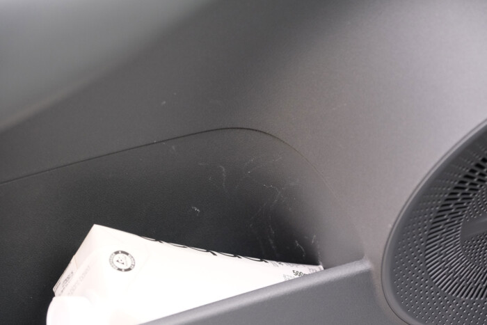 Benzin tartja életben az olcsó villanyautót 10