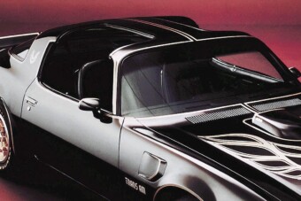 Ha egy autó ilyen tetővel készült az csak menő lehetett