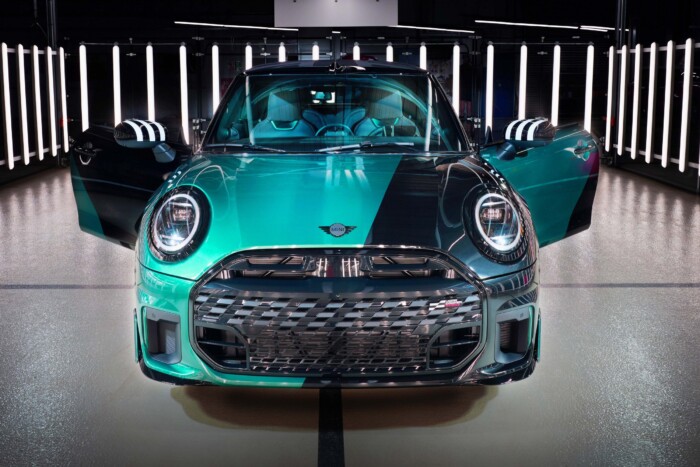 A legdrágább luxusjárműveket másolja ez a kisautó 10 A legdrágább luxusjárműveket másolja ez a kisautó 10