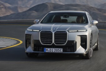 Személyiséget cserélt a BMW 7-es