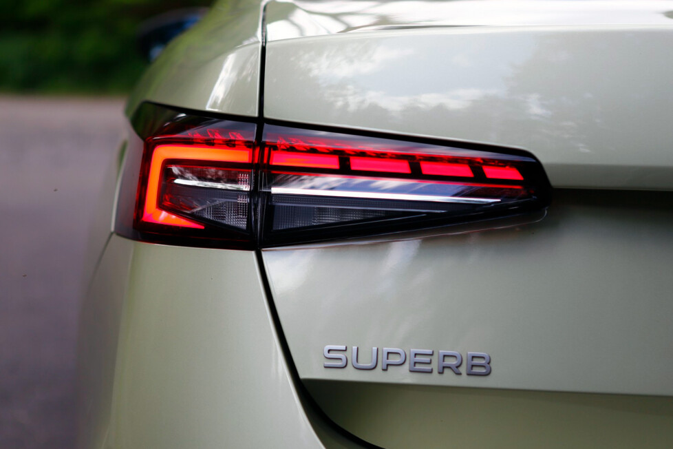 Magyar Péter megkaphatja ezt a páncélozott BMW-t 34 Magyar Péter megkaphatja ezt a páncélozott BMW-t 34