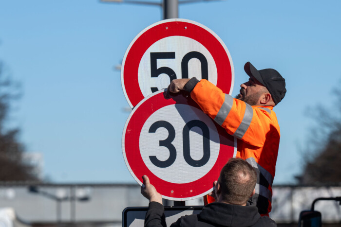 Változnak a sebességhatárok az ország útjain 1 Változnak a sebességhatárok az ország útjain 1