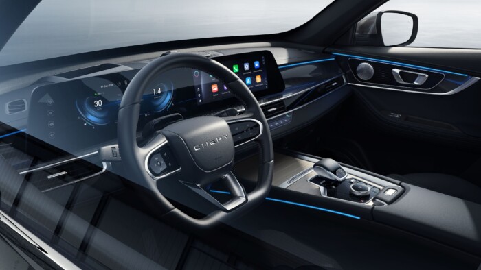 Takarékos nagy SUV érkezik 1