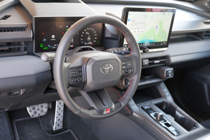 A világ kedvenc SUV-ja nem változott – és pont ez benne a jó 18 A világ kedvenc SUV-ja nem változott – és pont ez benne a jó 18