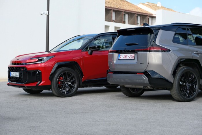 A világ kedvenc SUV-ja nem változott – és pont ez benne a jó 8 A világ kedvenc SUV-ja nem változott – és pont ez benne a jó 8