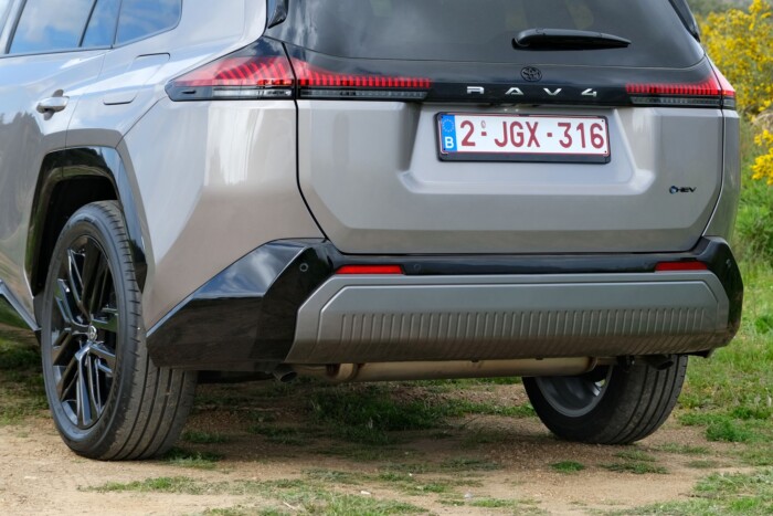 A világ kedvenc SUV-ja nem változott – és pont ez benne a jó 7 A világ kedvenc SUV-ja nem változott – és pont ez benne a jó 7