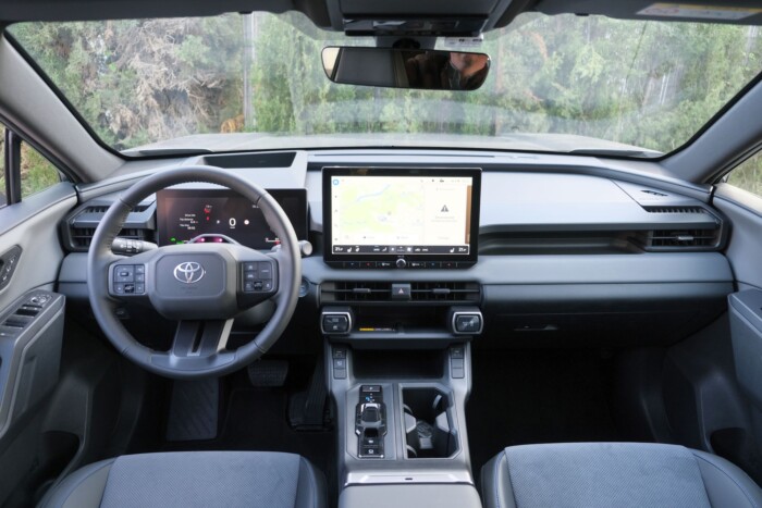 A világ kedvenc SUV-ja nem változott – és pont ez benne a jó 9 A világ kedvenc SUV-ja nem változott – és pont ez benne a jó 9