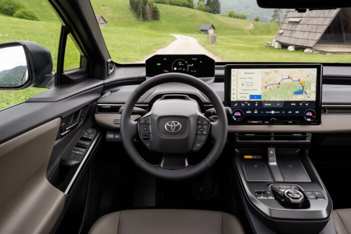 Sosem volt még ilyen erős egy mezei Toyota 14