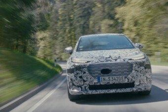Gyári videón a legújabb Audi
