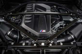 Takarékosabbak lesznek a BMW sportmotorjai