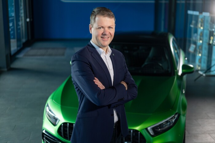 Azonnali változást jelentett be a Mercedes Kecskeméten 1