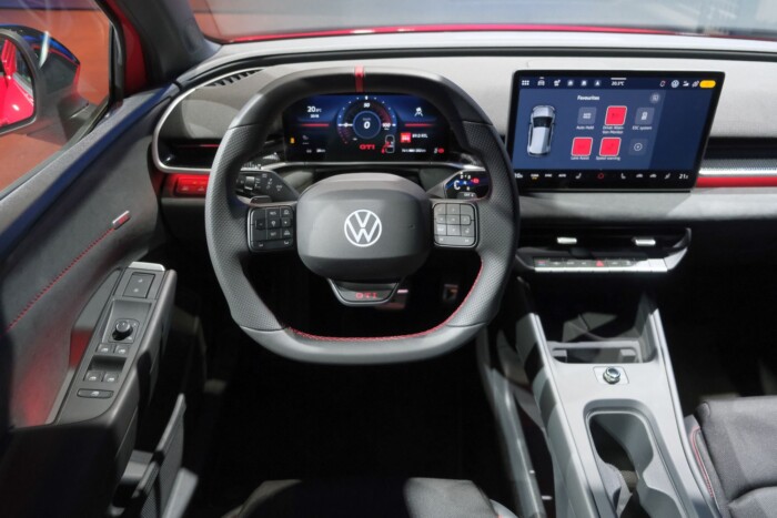 Megérkezett a Volkswagen digitális sportautója 16